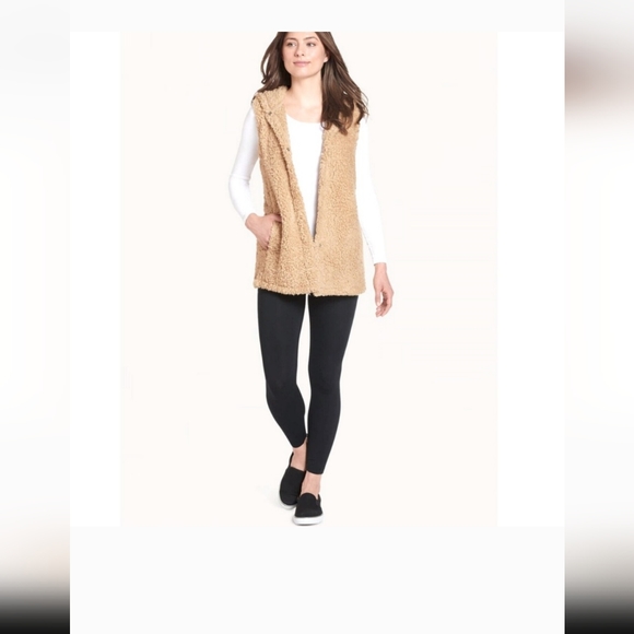 Cozy sherpa vest - Picture 2 of 2